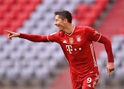 虎扑体育-关于莱万多夫斯基赛事官方发布大胜新规，热火争议不断！的信息